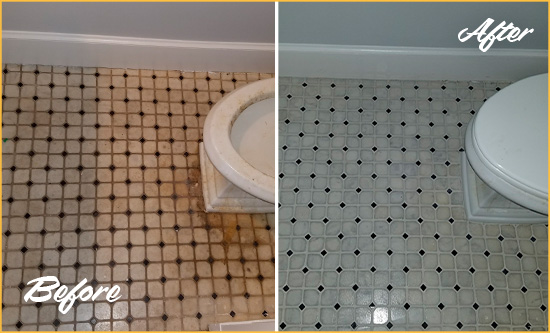 Before and After Picture of a Forest Hills Bathroom Tile and Grout Cleaned to Remove Stains